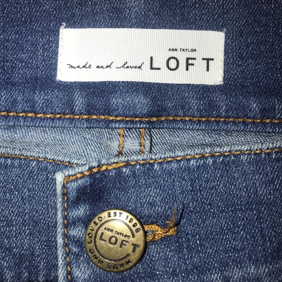 LOFT button-up Jean skirt - Picture 3 of 7